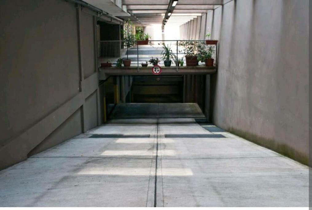 Appartamenti Vela Milano Centro Con Garage Εξωτερικό φωτογραφία